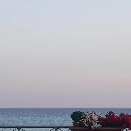 Corfu 123 *